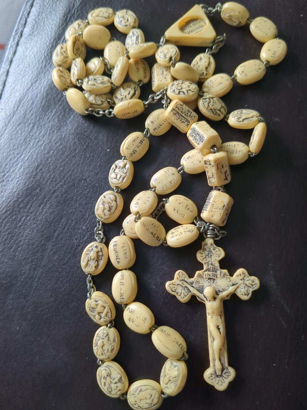 Vintage 1950's Pat Cirelli Catholic Catacomb Relic Rosary[